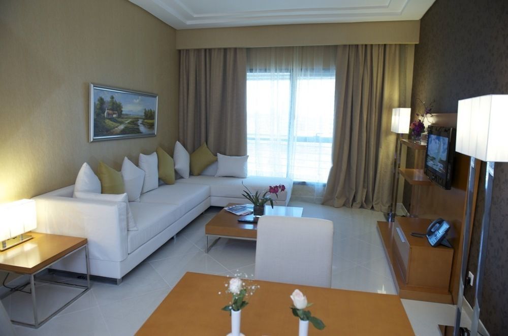 Grand Bellevue Hotel Apartment Dubaï Chambre photo